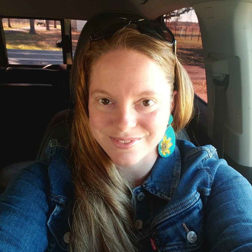 Meet your Posher, Leslie